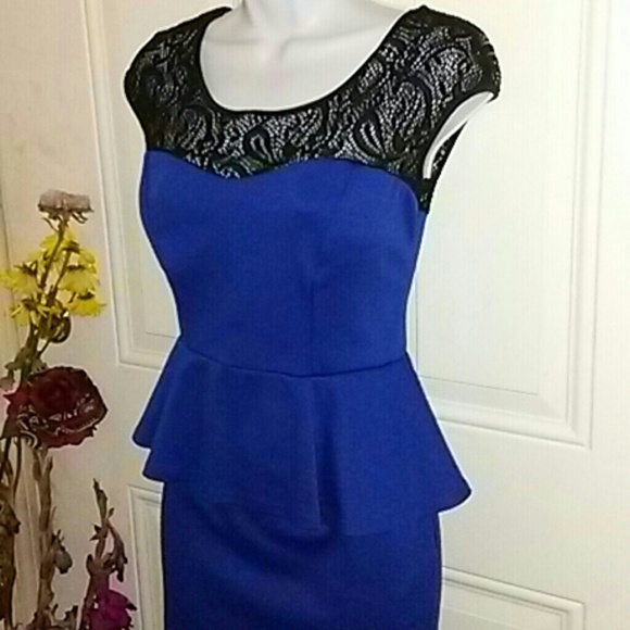 Kelly & Chy 90s Style dress. - Picture 5 of 7